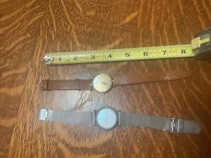 VINTAGE GUCCI AND SKAGEN WATCHES BOTH FOR ONE PRICE - Picture 1 of 8