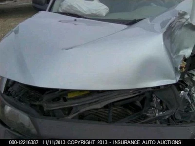 Passenger Lower Control Arm Front Station Wgn Fits 01-07 VOLVO 70 SERIES 1344677 - Image 1 of 4