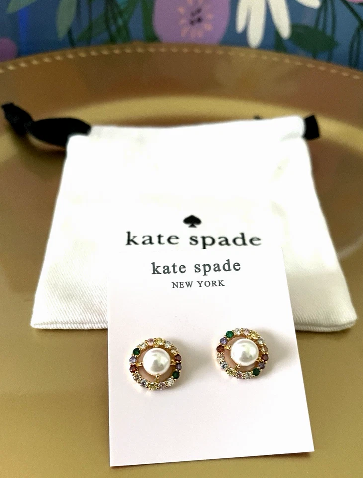 Kate Spade New York Pearl con pedrería multicolor tono dorado nuevo + bolsa antipolvo Foto 1 de 4