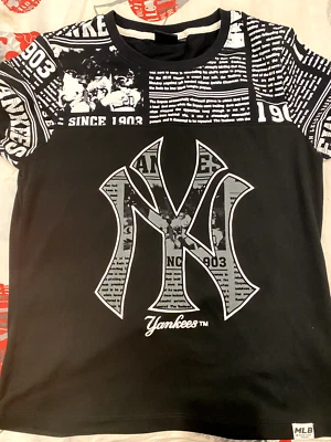 MINT CONDITION!! MLB DESIGNER BRAND BOY T SHIRT SIZE 8-9 (LARGE) - Image 1 of 3