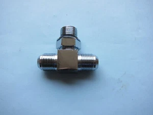 Lowrider Hydraulics Boss (#8) to #8jic tee for Adex square dump, chrome, 1 unit - Picture 1 of 3