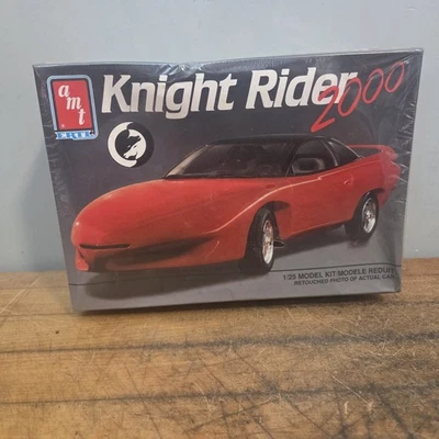Kit Modelo TV AMT 1/25 Knight Rider 2000 KIFT Knight KITT 4000 1991 Sellado  Foto 1 de 4