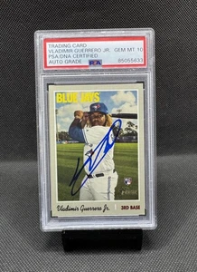 VLADIMIR GUERRERO JR. signed 2019 TOPPS ROOKIE HERITAGE CARD GRADED 10 w/COA PSA - Picture 1 of 2