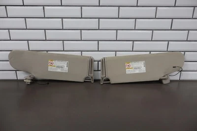 Par de parasoles iluminados para conductor y pasajero Hummer H2 2003-2007 *Ver fotos* Foto 1 de 4