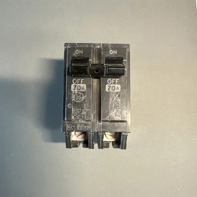 Interruptor de circuito de doble polo GE General Electric THQL2170 70 Amp 70A 2P Foto 1 de 4