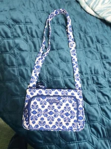 Vera Bradley LIL HIPSTER Handtasche blau-weiß - Bild 1 von 4