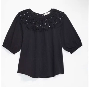 NWT LOFT Women's Eyelet Yoke Swing Tee - Black - Size X Small - Picture 1 of 3