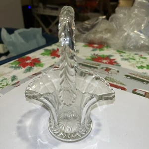 Vtg Glass Wedding Basket Flower Etched Braid Handle Scalloped Edge Elegant 7” - Picture 1 of 5