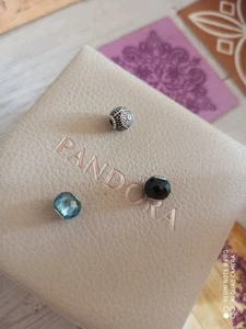 Charms Essence Collection, Anno 2016, Equilibrio, Forza E Amicizia.  - Foto 1 di 6