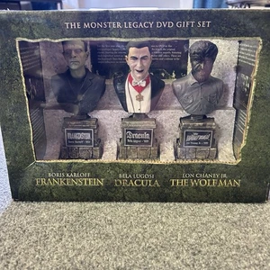 The Monster Legacy Dvd Gift Set Side Show Collectibles Dracula Frankenstein Wolf - Foto 1 di 11