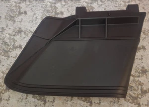 Deflettore scivolo scarico falciatrice Hustler 601806 plastica nera FasTrak SD Trimstar - Foto 1 di 9