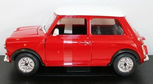 Burago 1/24 Scale 18-22011 - Old Style Mini Cooper - Red with white roof - Picture 1 of 3