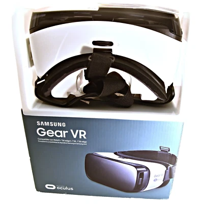 Samsung Gear VR with Controller SM-R323 2016 Edition - White/Blue  New, Open Box - Image 1 of 2