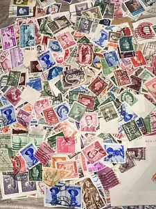 Large Collection about 1000pcs of US & World of Vintage Stamps Lot - Picture 1 of 20