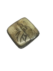 Custom Made 1 5/8" Square Etched Bone And Unknown Silver Brooch - Picture 1 of 9