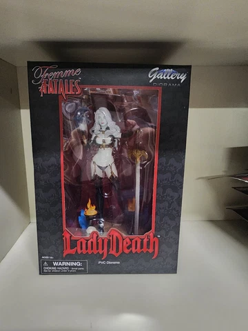 Diamond Select Femme Fatales Lady Death Statue.NEW, IN STOCK Cover