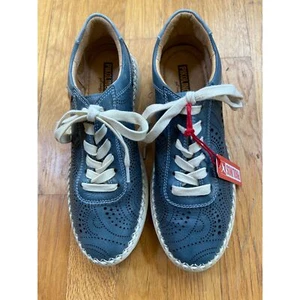 Neu mit Etikett Pikolinos Mesina Damen-Sneaker Größe 37 (6,5-7) blau perforiertes Leder - Bild 1 von 9