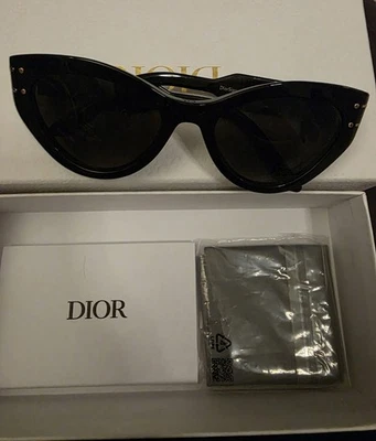 Gafas de sol Christian Dior para mujer nuevas y auténticas. Foto 1 de 4