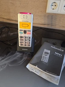 Swissvoice MP01 - Großtasten Mobiltelefon mit beleuchteten Tasten, Seniorenhandy - Bild 1 von 5