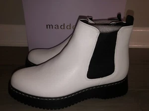 NEW Madden Girl White Boots Women's Size 10 M Kweenn Stylish - Picture 1 of 4