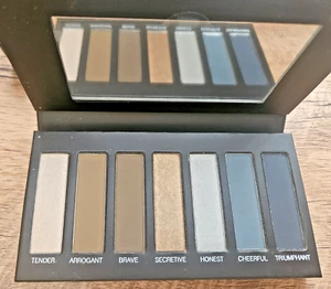 Younique Moodstruck Addiction Shadow Palette - Neu - 7 Farbtöne mit Box - Bild 1 von 2