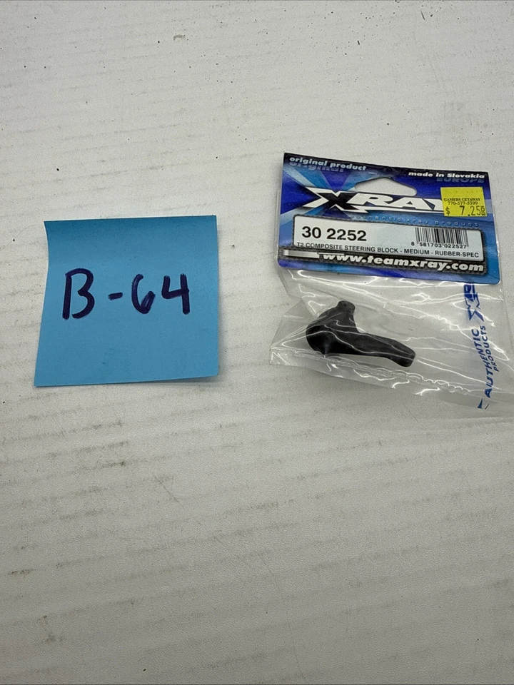 XRAY 302252 - Composite Steering Block - Image 1 of 1