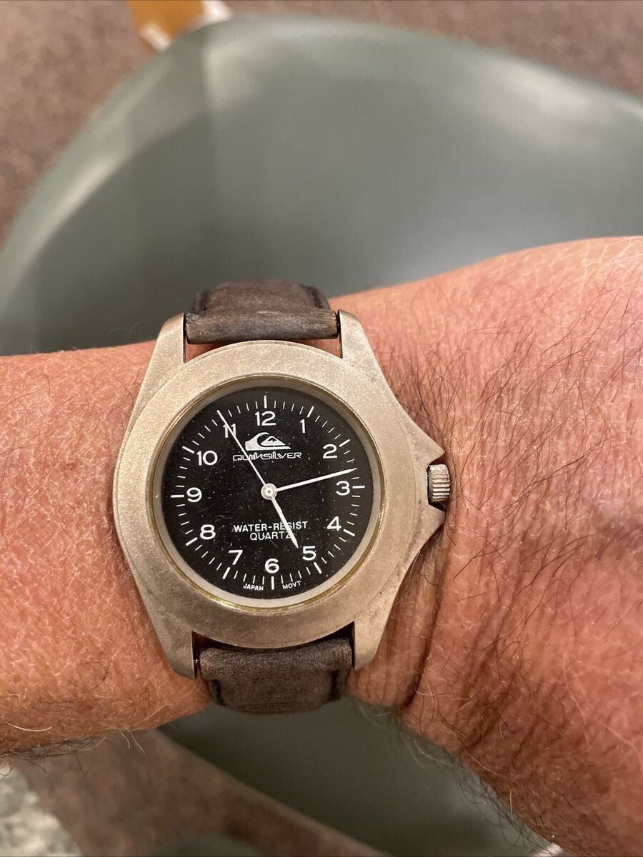 Quiksilver Men 100 m (10 ATM) Water Resistance Wristwatches Quiksilver Men 100 m (10 ATM) Water Resistance Wristwatches