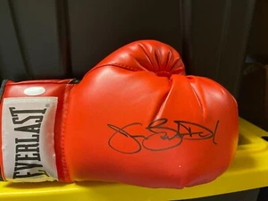 GUANTE DE BOXEO EVERLAST AUTOGRAFIADO FIRMADO POR JAMES BUSTER DOUGLAS DIESTRO CERTIFICADO DE AUTENTICIDAD JSA - Imagen 1 de 1