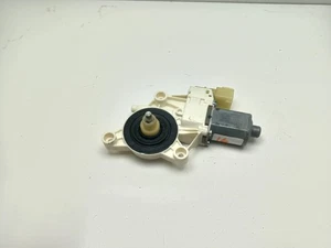 13-18 CHRYSLER 200 PASSENGER RIGHT FRONT WINDOW MOTOR 2 PIN OEM - Picture 1 of 10