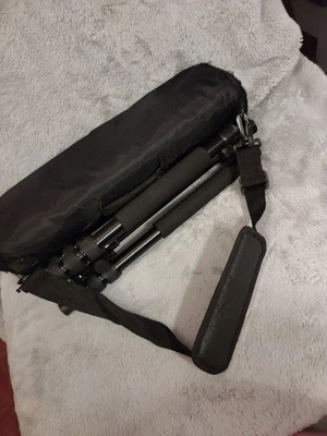 Trípode Bower Soporte Trípode para Cámara Profesional con Bolsa de Transporte Foto 1 de 4