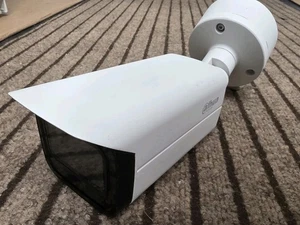 Dahua DH-IPC-HFW3541TP-ZAS 5MP Starlight AI IR 60M Vari-Focal Bullet Camera - Picture 1 of 7