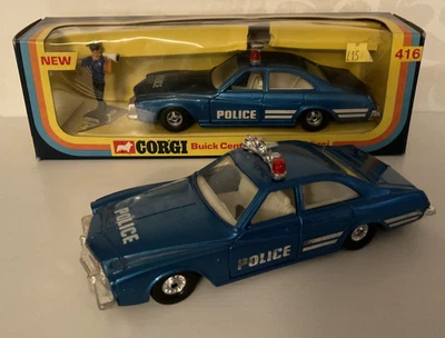 Corgi 416 Buick Century Policía y Figura 2 Ruedas Variaciones incl Raro 4 Radios Foto 1 de 4