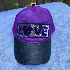 Disney Parks Hat Baseball Cap, Mickey Mouse LOVE SEQUINS, Purple - Strapback - Picture 1 of 9