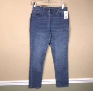 NWT OshKosh B’Gosh Big Girls’ Super Skinny Medium Wash Denim Jeans Sz 14 - Picture 1 of 14