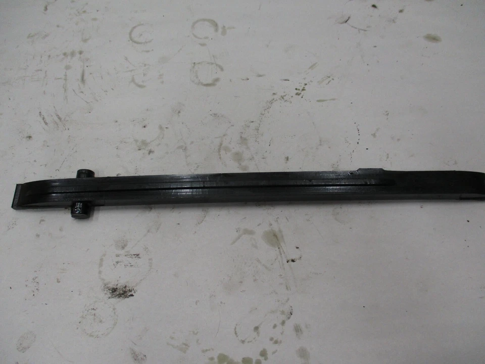 Cam chain guide 1980 Suzuki Sp 400  - Image 1 of 3