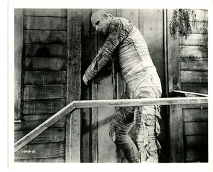 MUMMY'S MALSE 1944 #31 Lon Chaney fantasía terror - Imagen 1 de 2