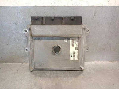 237107175R centralina motore per DACIA SANDERO II 0.9 TCE CAT 2012 5613501 - Immagine 1 di 4