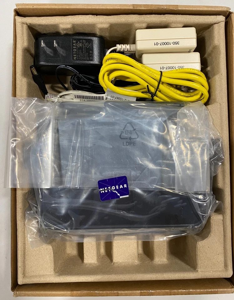 NETGEAR N300-ADSL2+ DGN2200v3 Wireless Modem Router - Image 1 of 1