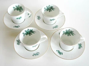 ~ JUEGO DE CUATRO JUEGOS DEMITASSE FLORALES DE PORCELANA PORTUGAL VINTAGE VERDE Y BLANCO ~ - Imagen 1 de 12