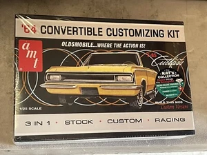 AMT 1964 Oldsmobile Convertible 1/25 Personalización Modelo Kit Sellado  - Imagen 1 de 3