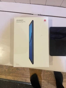 Huawei MediaPad T5 16GB, Wi-Fi + 4G, (Unlocked) 10.1 Inch Tablet - Black - Picture 1 of 2