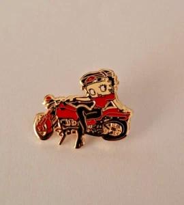Betty Boop On Red Motorbike Collectors Enamel Pin Badge NEW - Picture 1 of 2