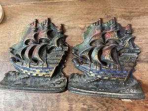 Vintage Sailing Ship Bookends Cast Iron w Copper Finish Galleons Nautical Decor - Picture 1 of 4
