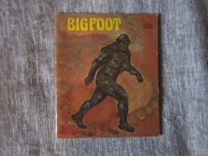 BOOK - "Bigfoot" by Ian Thorne 1981, paperback - Picture 1 of 1