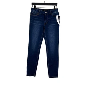 Pantalones de mezclilla ajustados de tiro medio Tahari Kelly talla 6/28 lavado oscuro nuevos con etiquetas básicos minimalistas - Imagen 1 de 12