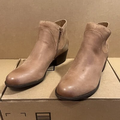 Botín Braffer para mujer Lucky Brand en cuero marrón latte/tawny talla 8,5 Foto 1 de 4