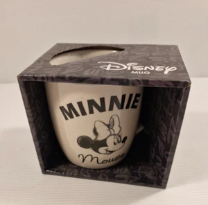 Disney Minnie Mouse Coffee Tea Mug Cup 400ml Licensing Essentials - Picture 1 of 6