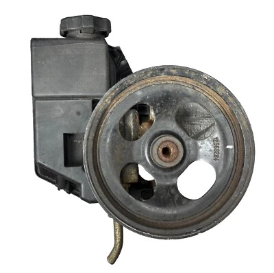 GMC Canyon 2004-2012 3,7 L bomba de dirección asistida depósito 15868757 OEM Foto 1 de 4