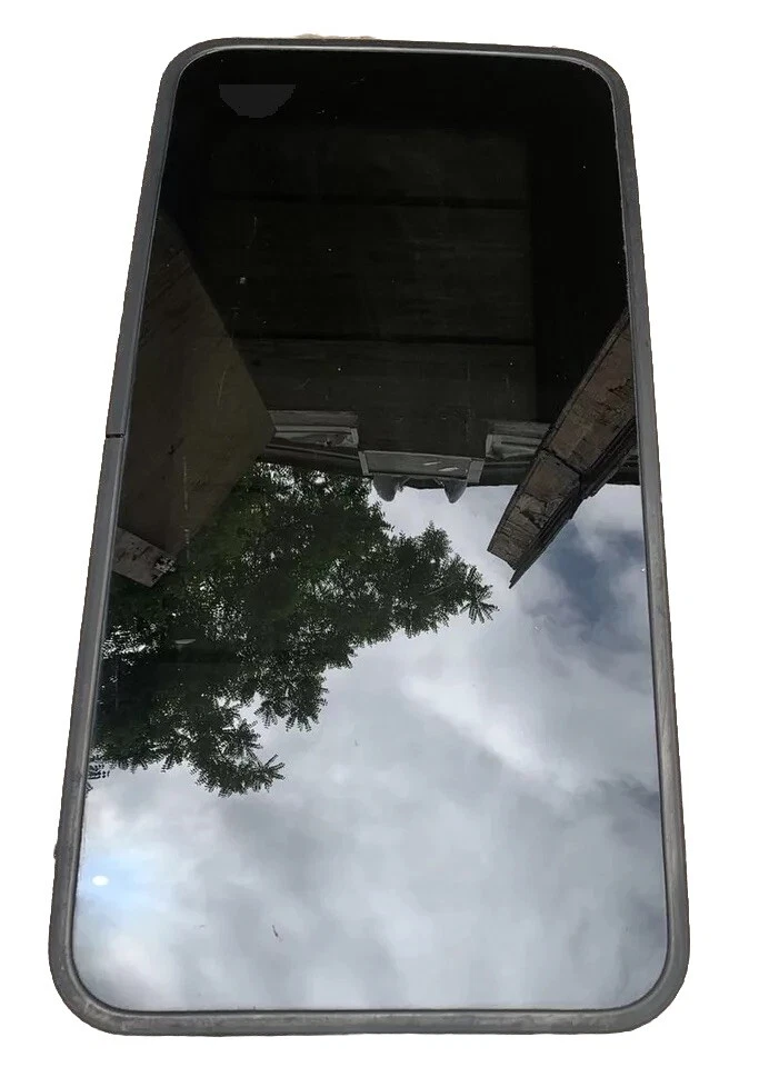 Subaru Legacy 2000-04 sedán solo techo corredizo delantero vidrio techo corredizo único Foto 1 de 2