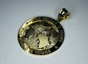 Colgante globo de oro amarillo liso 10K The World Is Yours 6 tallas - Imagen 1 de 10